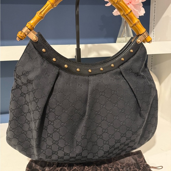 Vintage Gucci Black Bamboo Handle Women's Bag - Picture 2 of 15